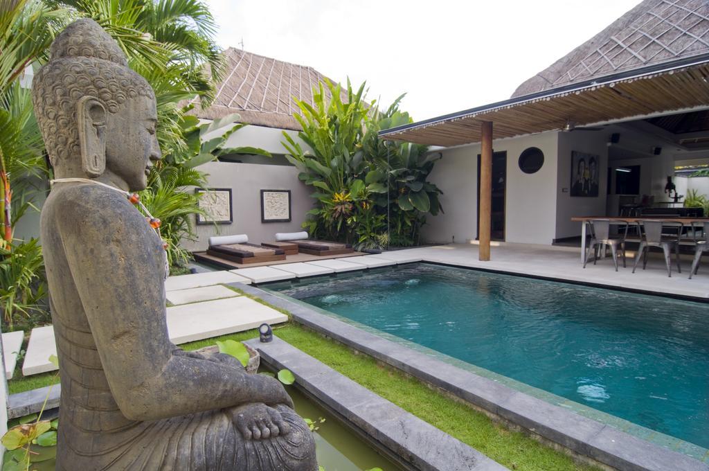 Villa Putih Seminyak  Ngoại thất bức ảnh