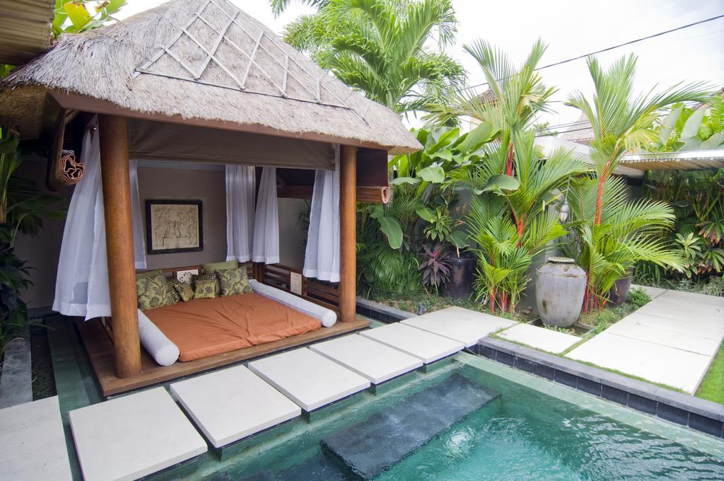 Villa Putih Seminyak  Ngoại thất bức ảnh